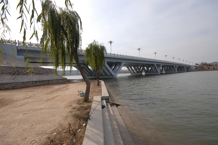 濟南市大學(xué)科技園區(qū)主干路市政工程設(shè)計