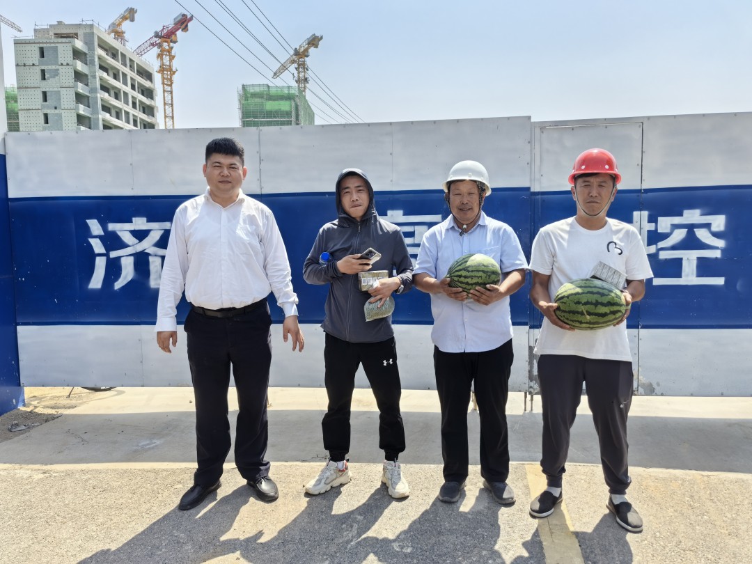 集團(tuán)組織健康咨詢活動(dòng)
